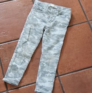 Levi's 710 camo jeans